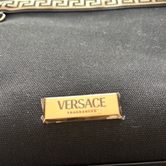 Versace Black and Gold Women's Bag - Picture 2 of 7